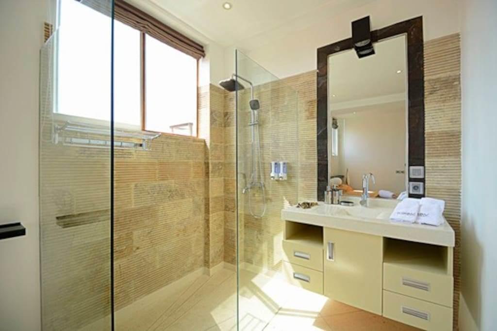 Flora Apartment Bali Seminyak Eksteriør bilde
